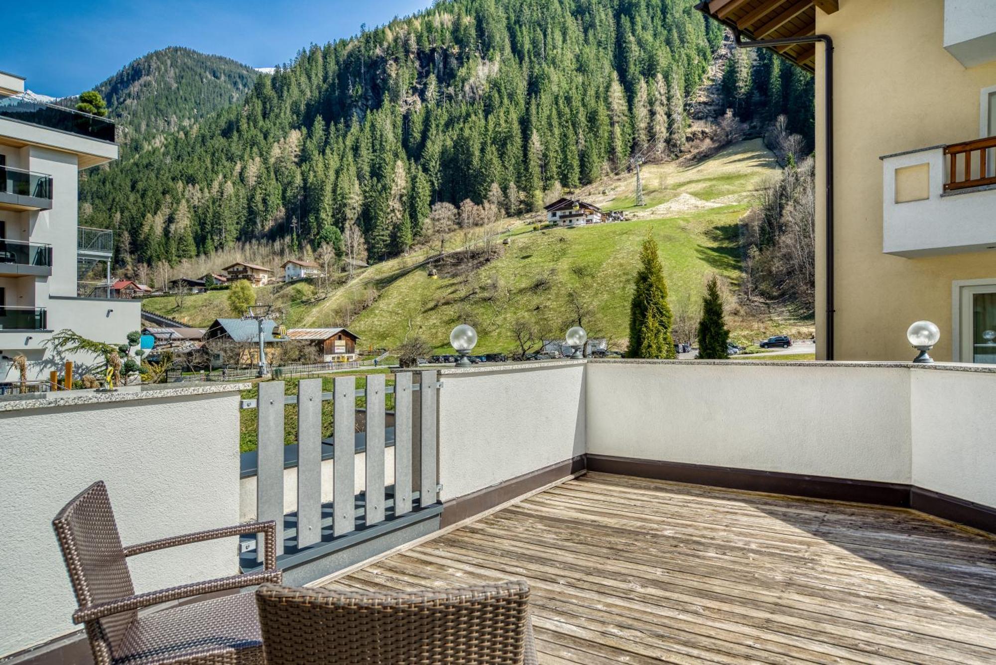 Mallaun Hotel.Erlebnis ゼー エクステリア 写真
