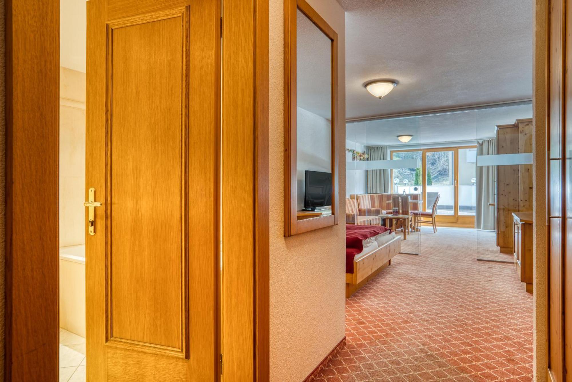 Mallaun Hotel.Erlebnis ゼー エクステリア 写真