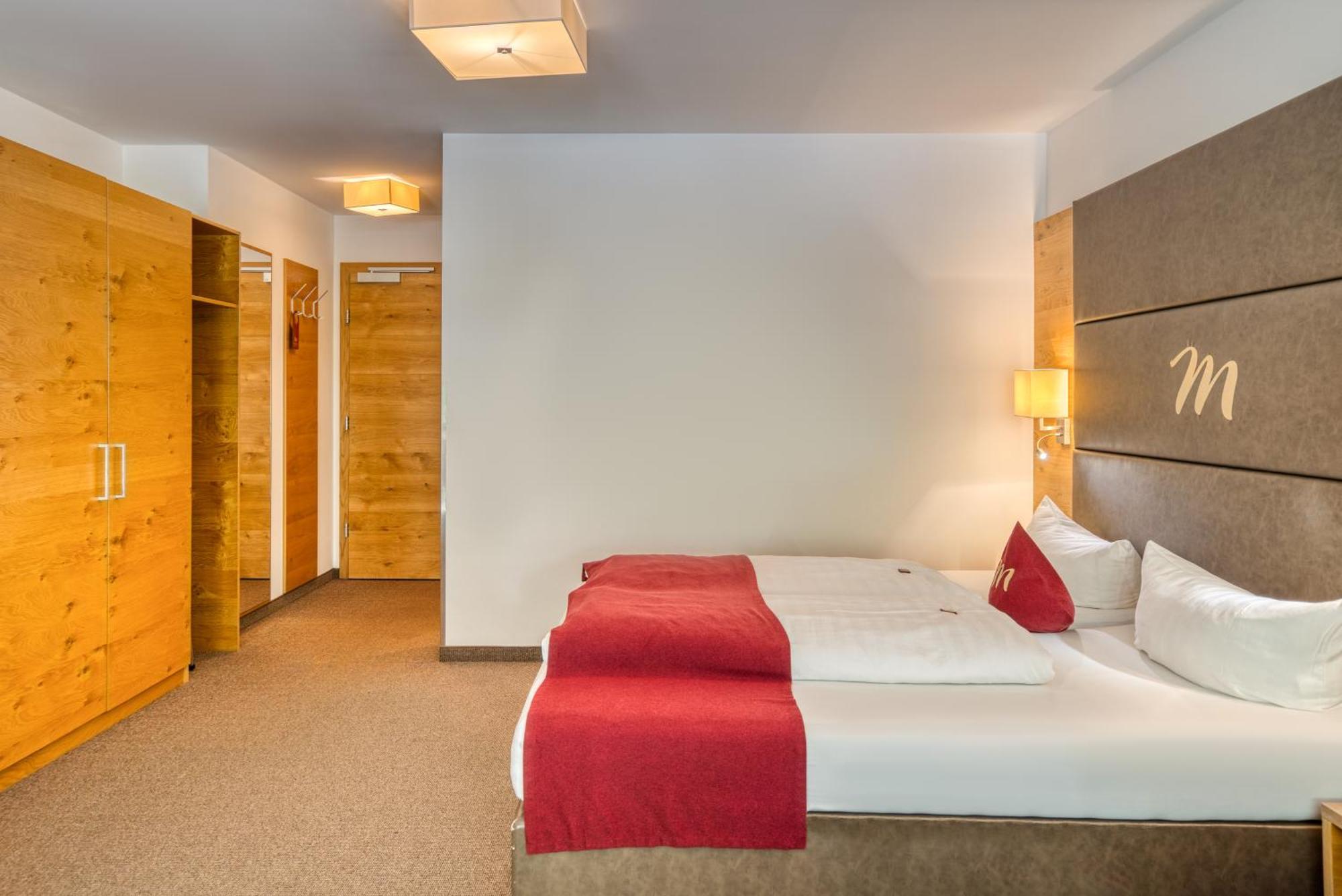 Mallaun Hotel.Erlebnis ゼー エクステリア 写真